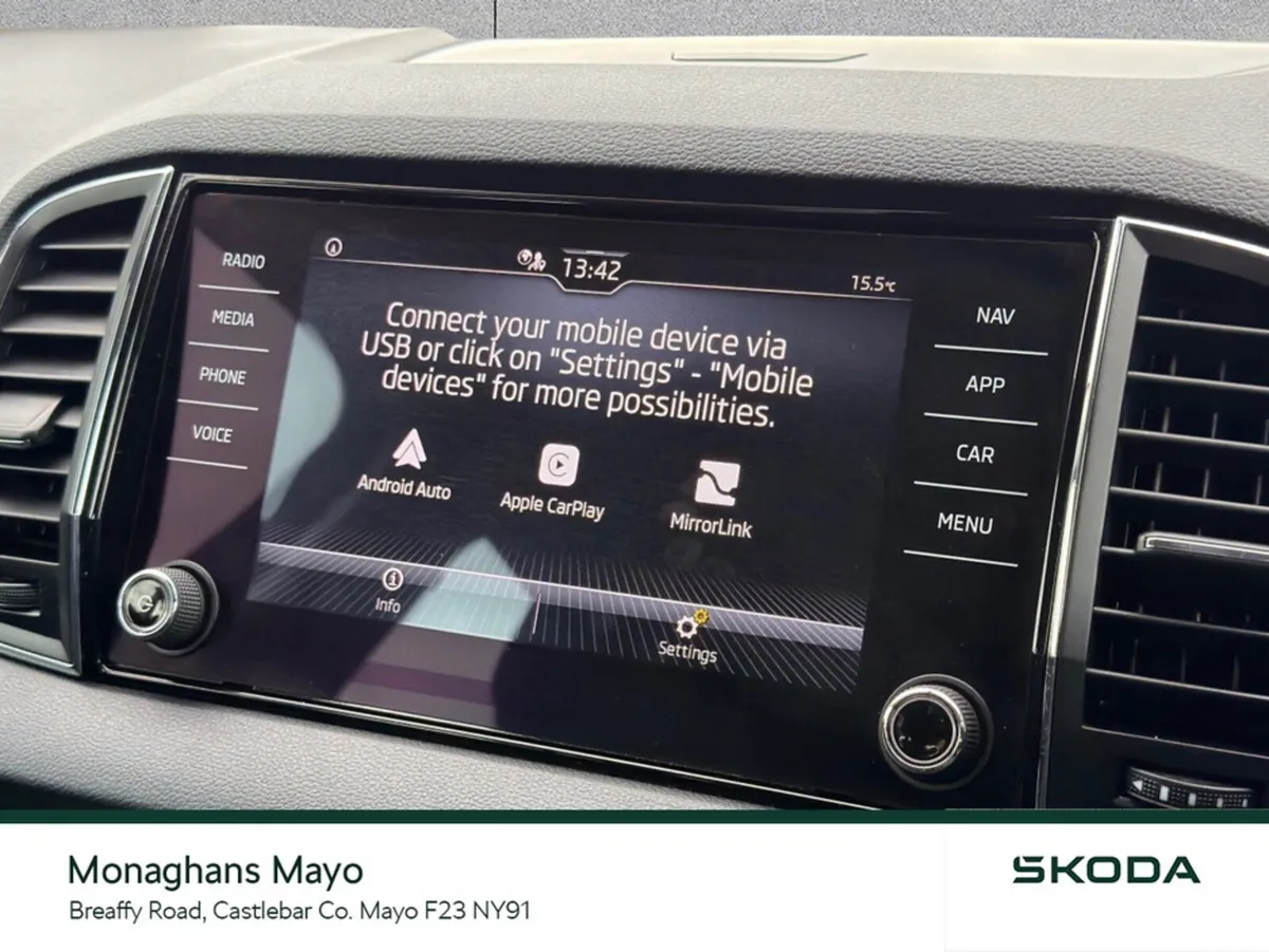Skoda Karoq Estate, Petrol, 2021, Grey