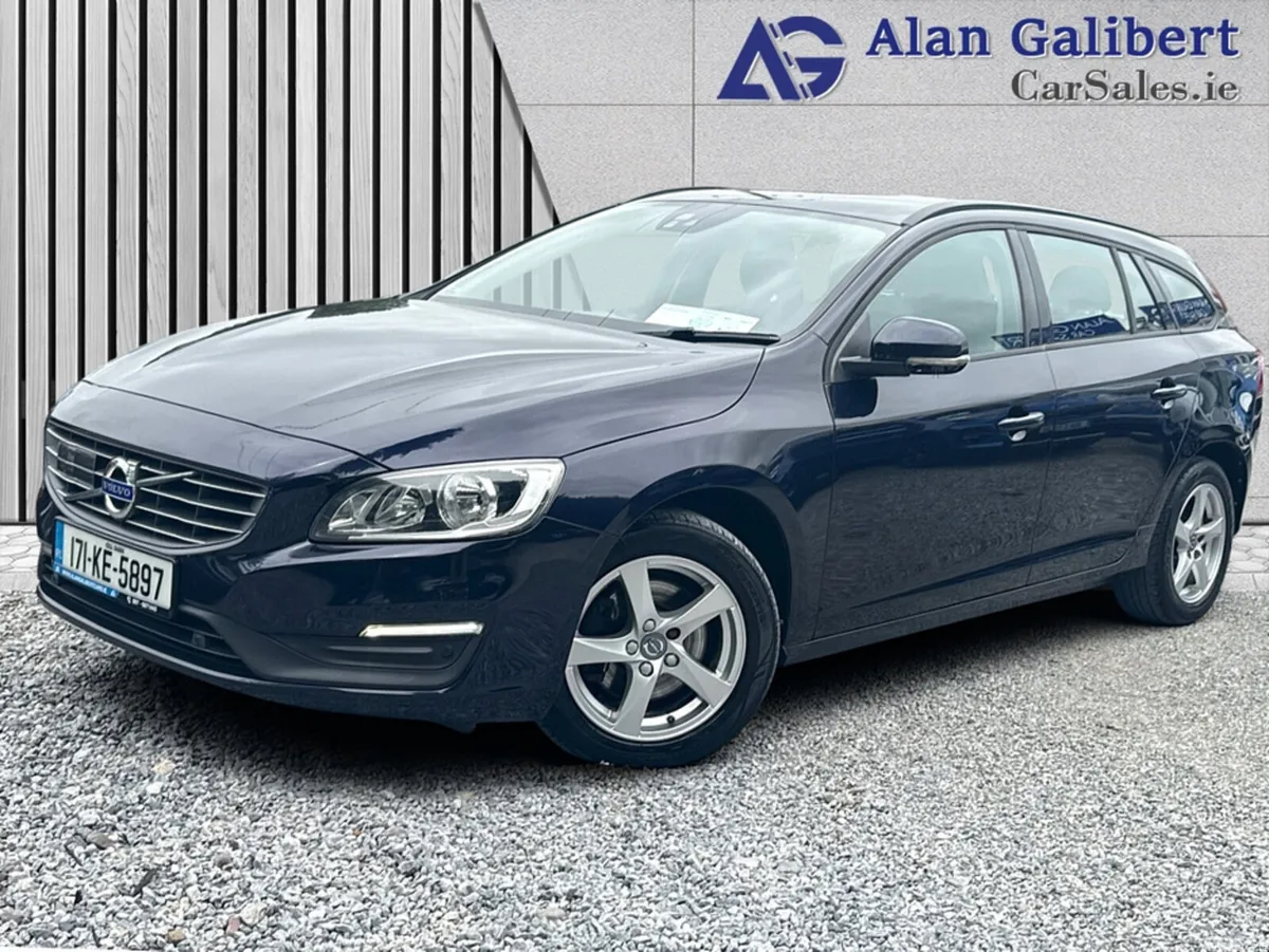 Volvo V60 Estate, Diesel, 2017, Blue