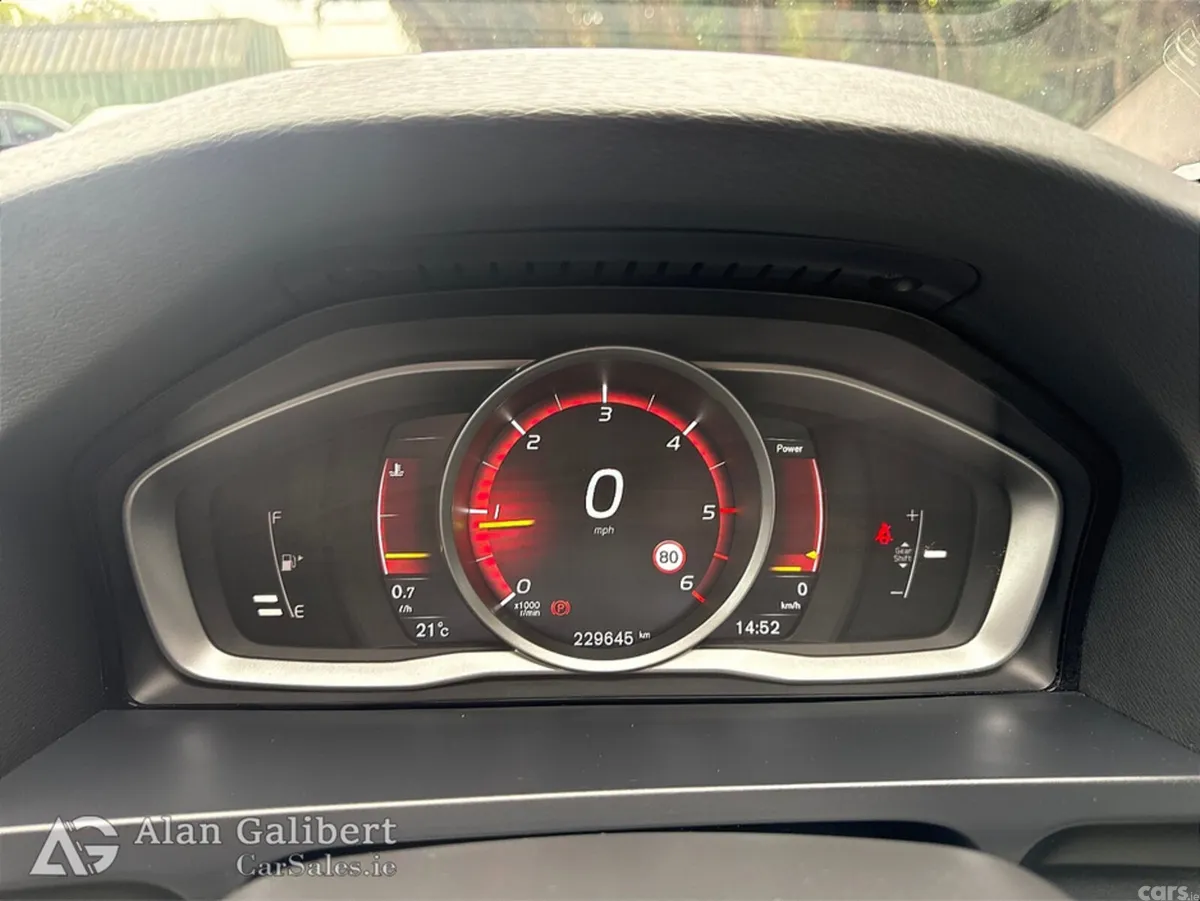 Volvo V60 Estate, Diesel, 2017, Blue