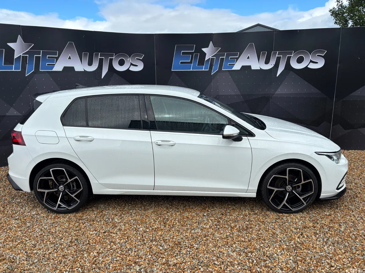 Volkswagen Golf Hatchback, Diesel, 2023, White