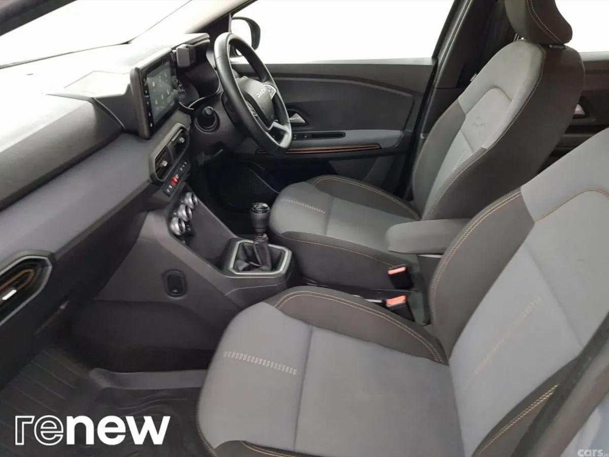 Dacia Jogger MPV, Petrol, 2024, Grey