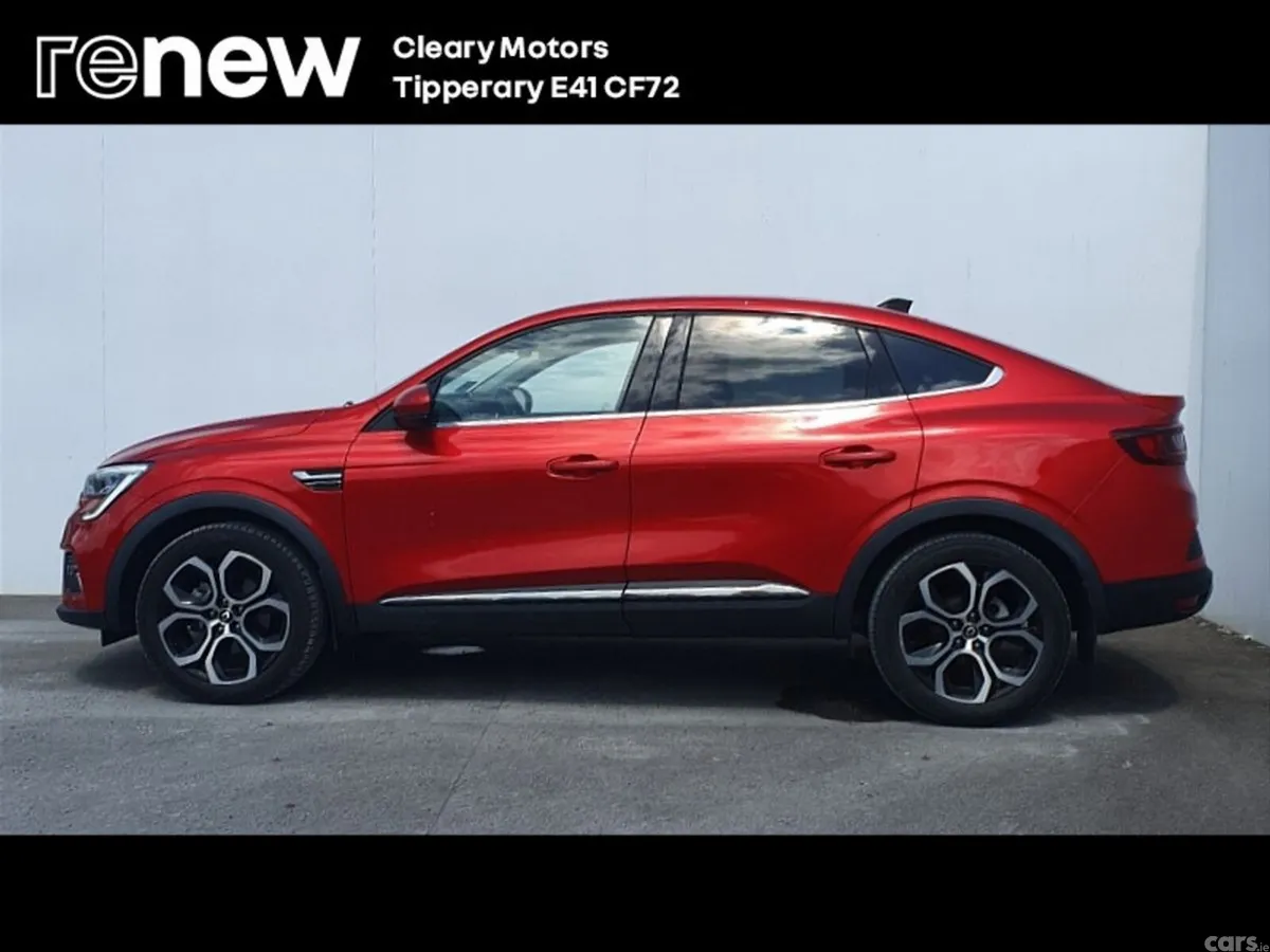 Renault Arkana Hatchback, Petrol, 2023, Red
