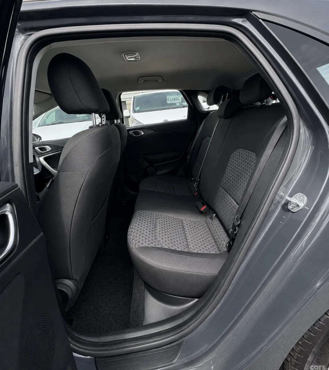 Kia Ceed Hatchback, Diesel Hybrid, 2023, Grey