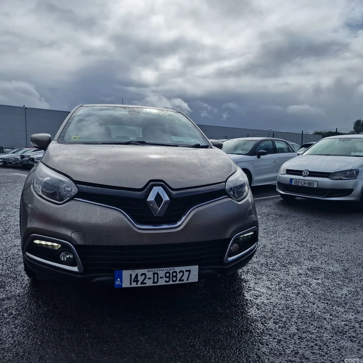 Renault Captur Hatchback, Diesel, 2014, Gold