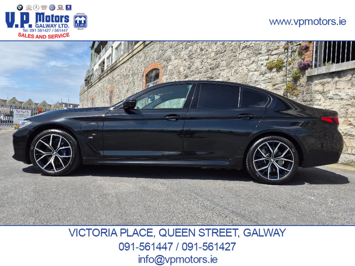 BMW 5-Series Saloon, Petrol Plug-in Hybrid, 2020, Black