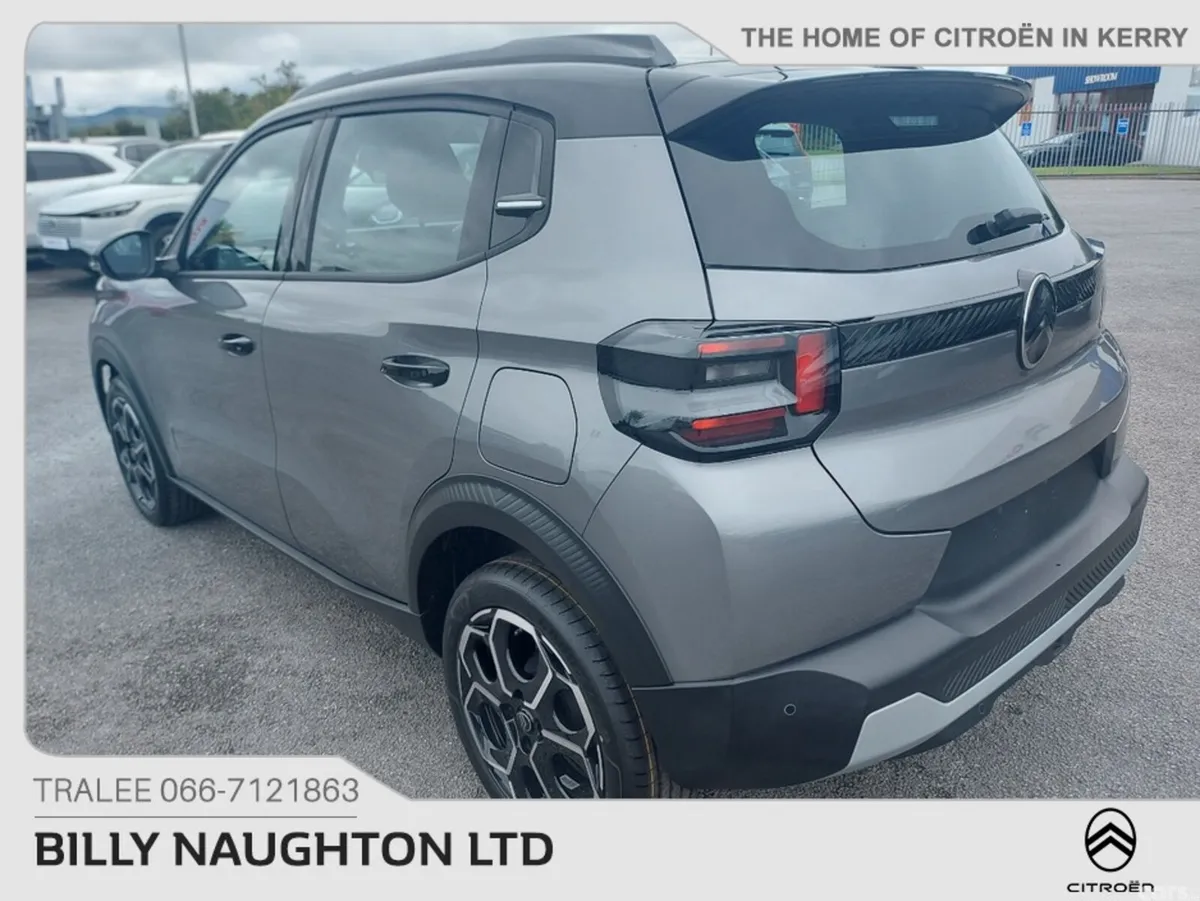 Citroen C3 Hatchback, Petrol, 2027, Blue