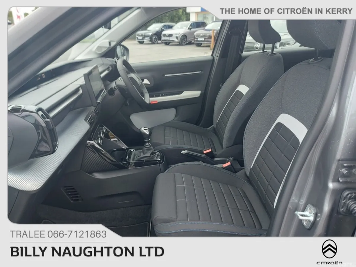 Citroen C3 Hatchback, Petrol, 2027, Blue