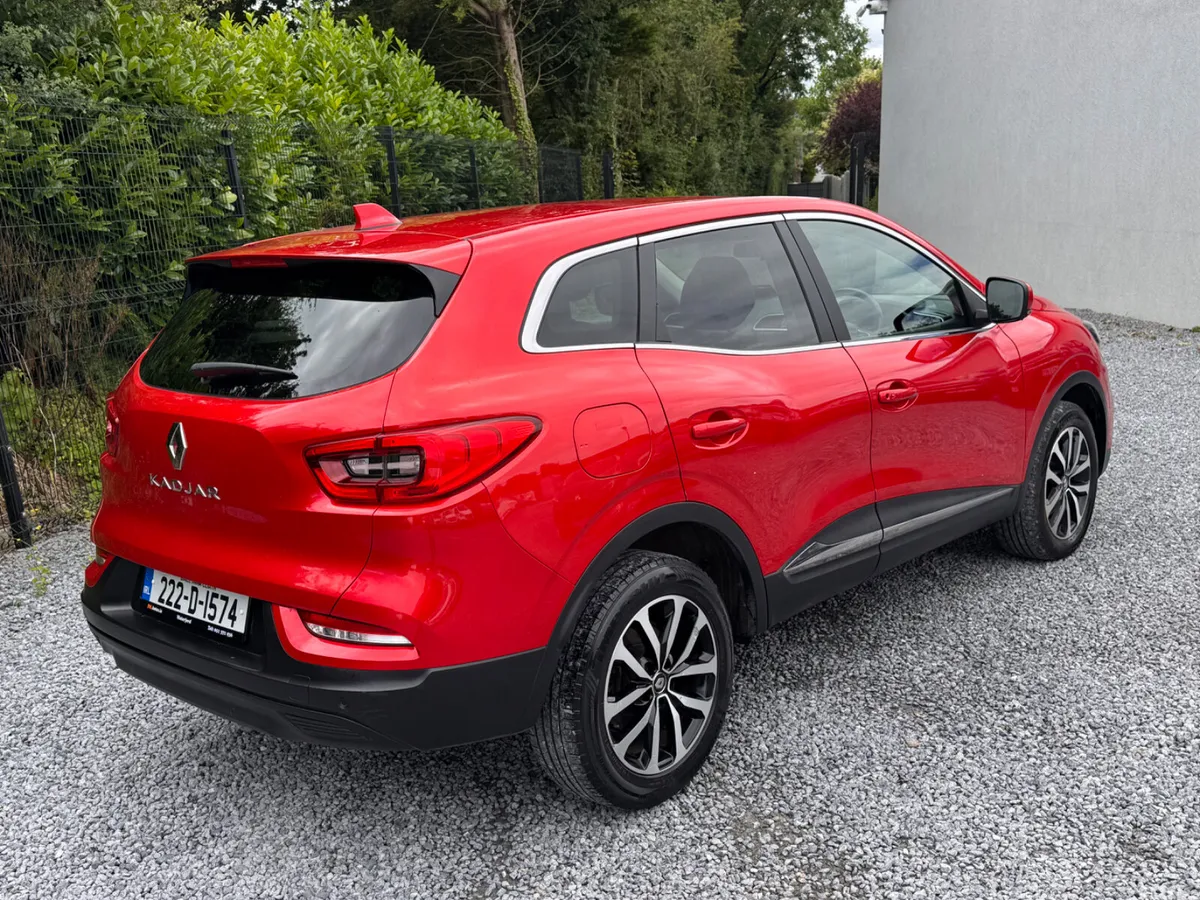 Renault Kadjar SUV, Petrol, 2022, Red
