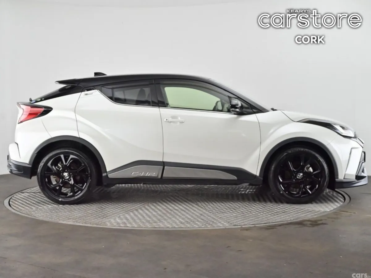 Toyota C-HR Hatchback, Petrol Hybrid, 2020, White