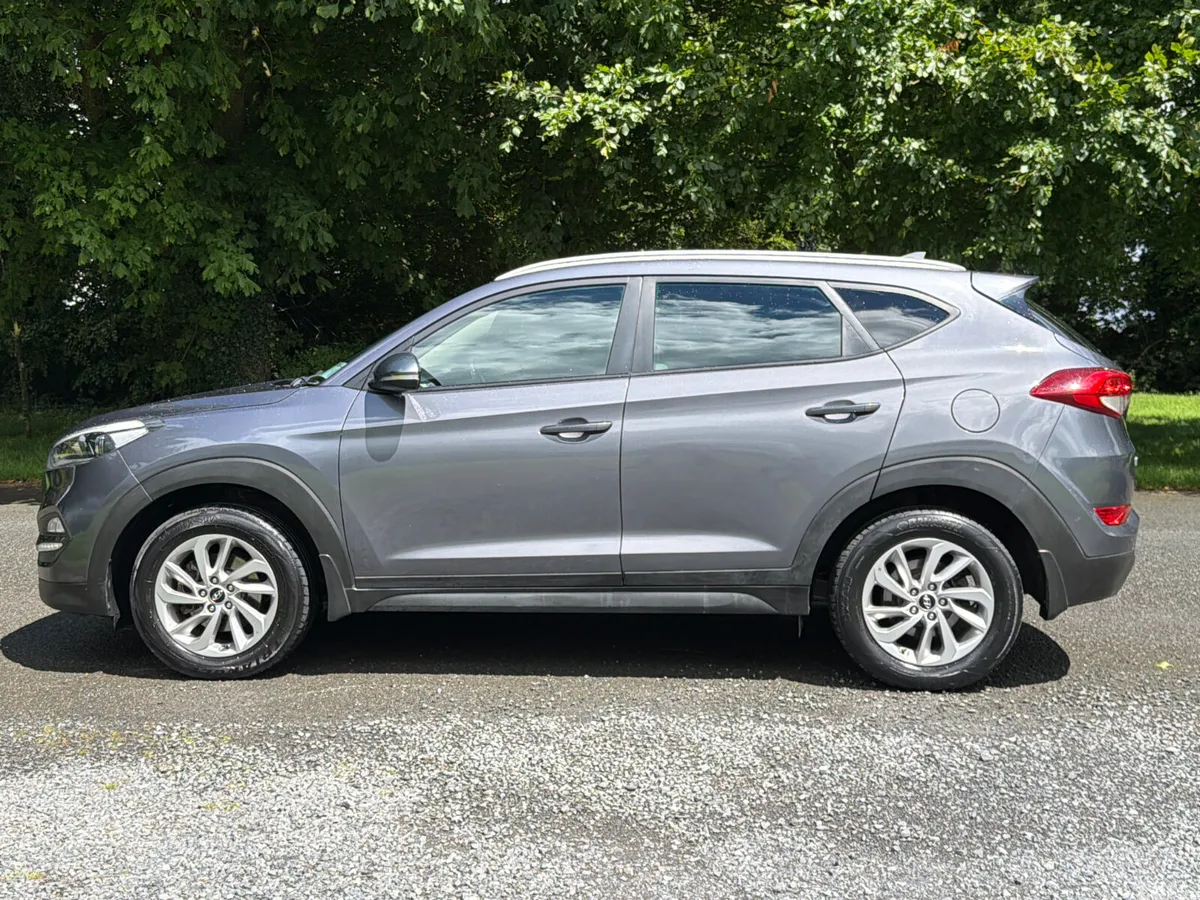 Hyundai Tucson SUV, Diesel, 2016, Grey
