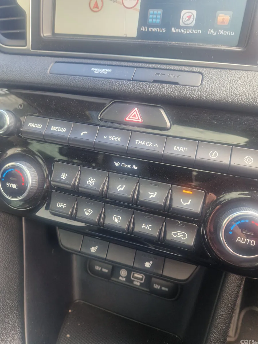 Kia Sportage SUV, Diesel, 2017, Brown