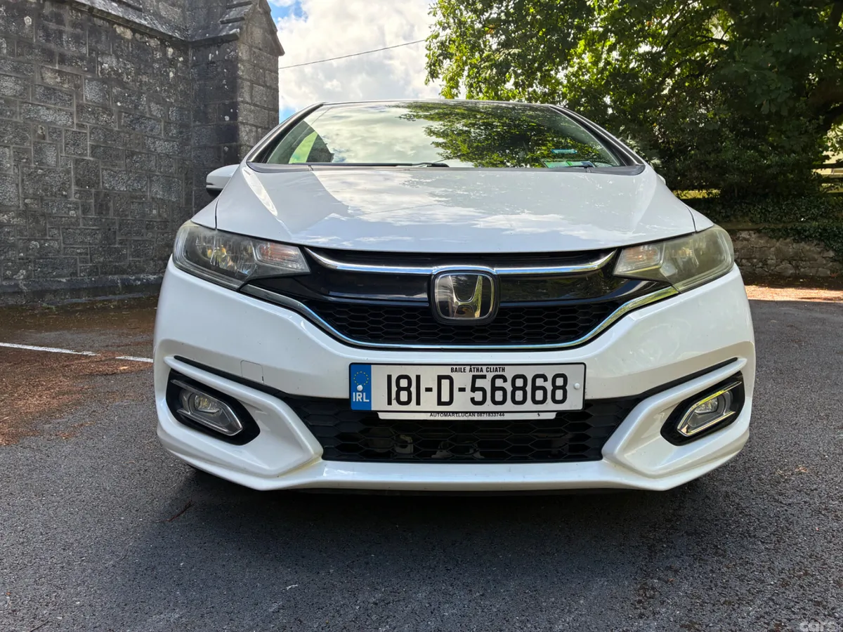 Honda Fit Hatchback, Petrol Hybrid, 2018, White