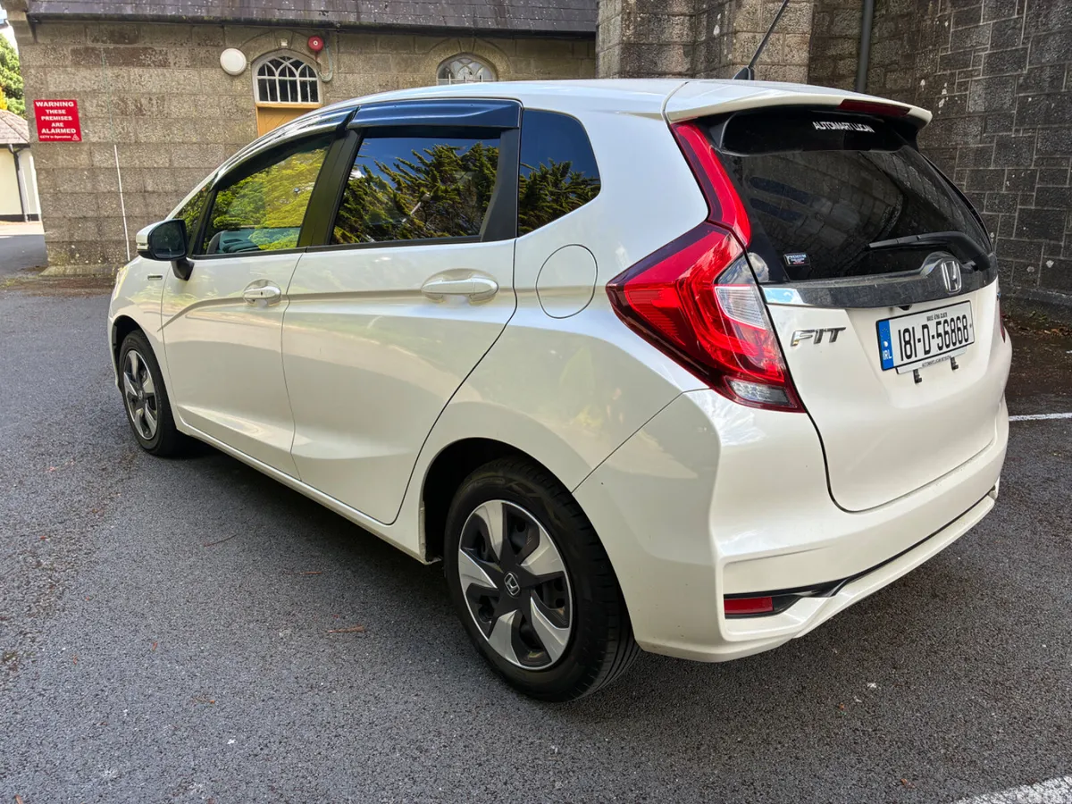 Honda Fit Hatchback, Petrol Hybrid, 2018, White