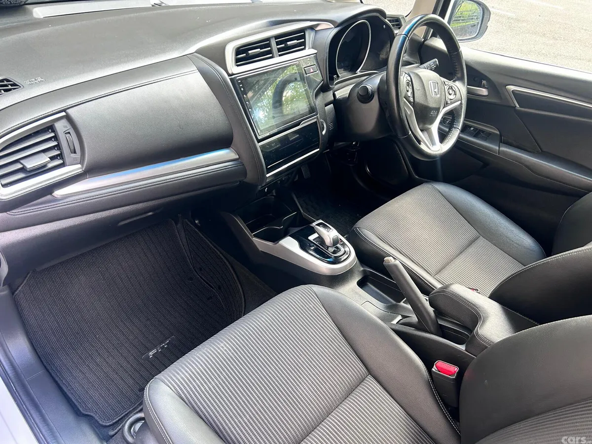 Honda Fit Hatchback, Petrol Hybrid, 2018, White