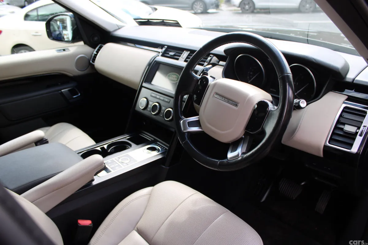 Land Rover Discovery SUV, Diesel, 2019, Black