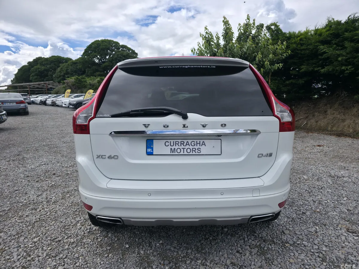 Volvo XC60 Estate, Diesel, 2016, White