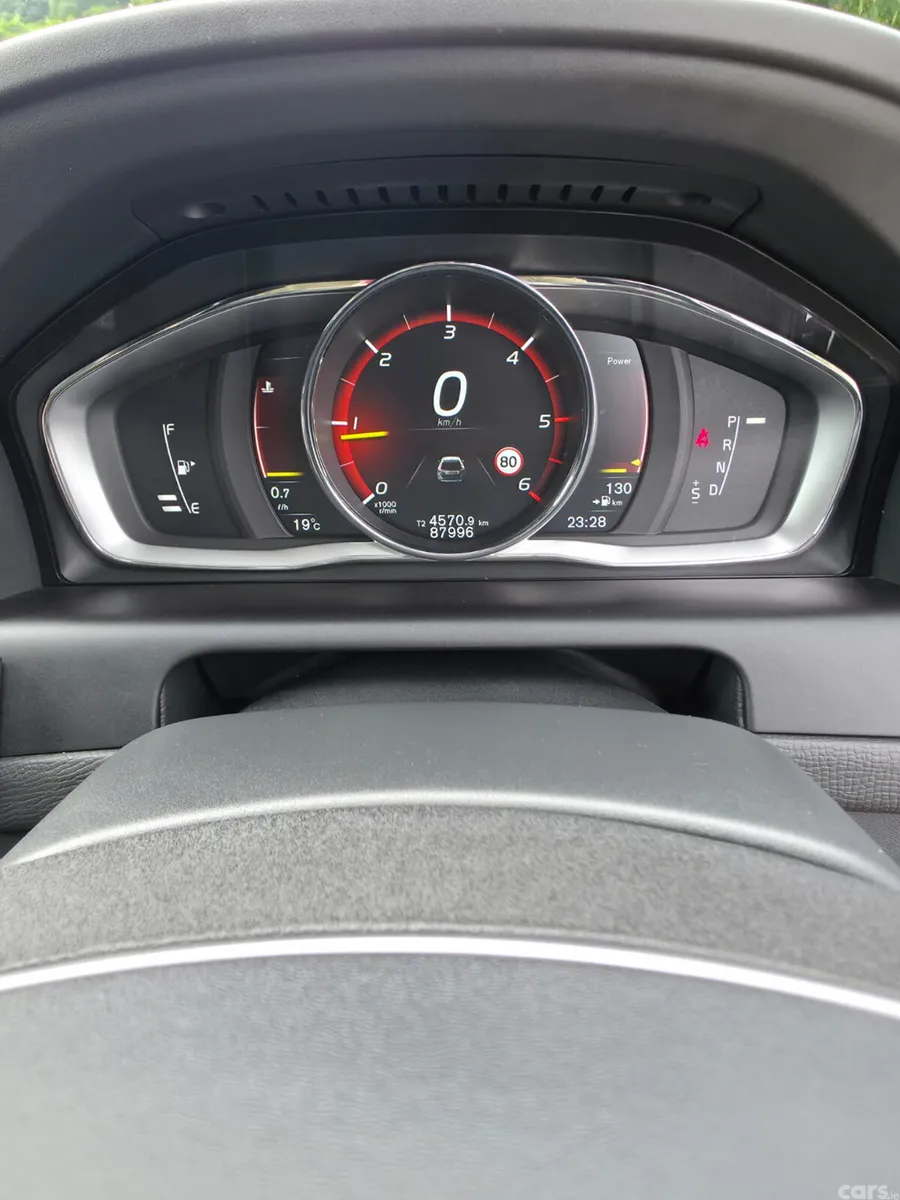 Volvo XC60 Estate, Diesel, 2016, White