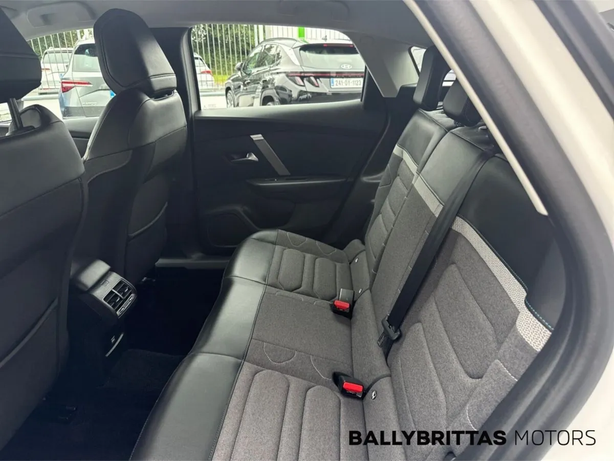 Citroen C4 Hatchback, Diesel, 2022, White