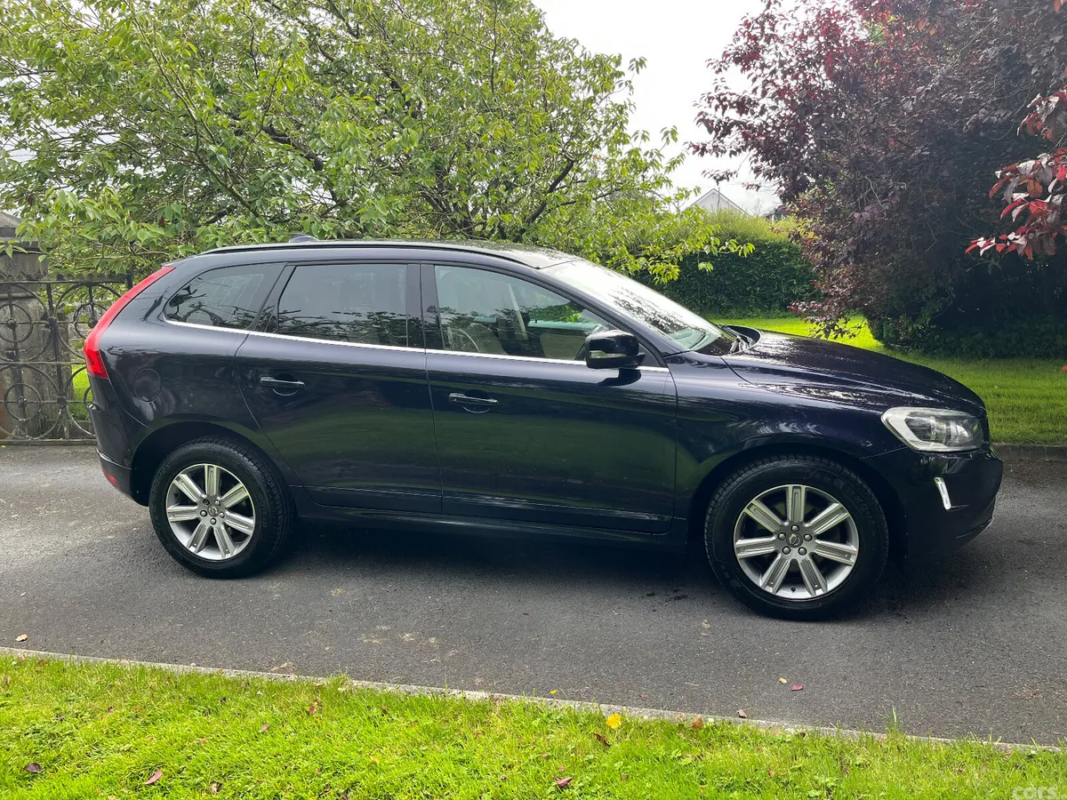 Volvo XC60 SUV, Diesel, 2017, Blue