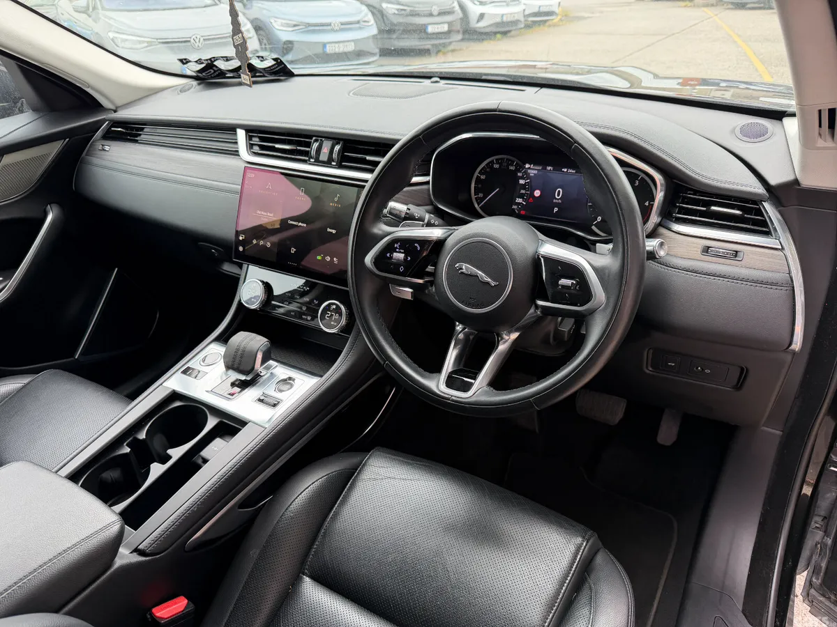Jaguar F-Pace SUV, Diesel, 2021, Black