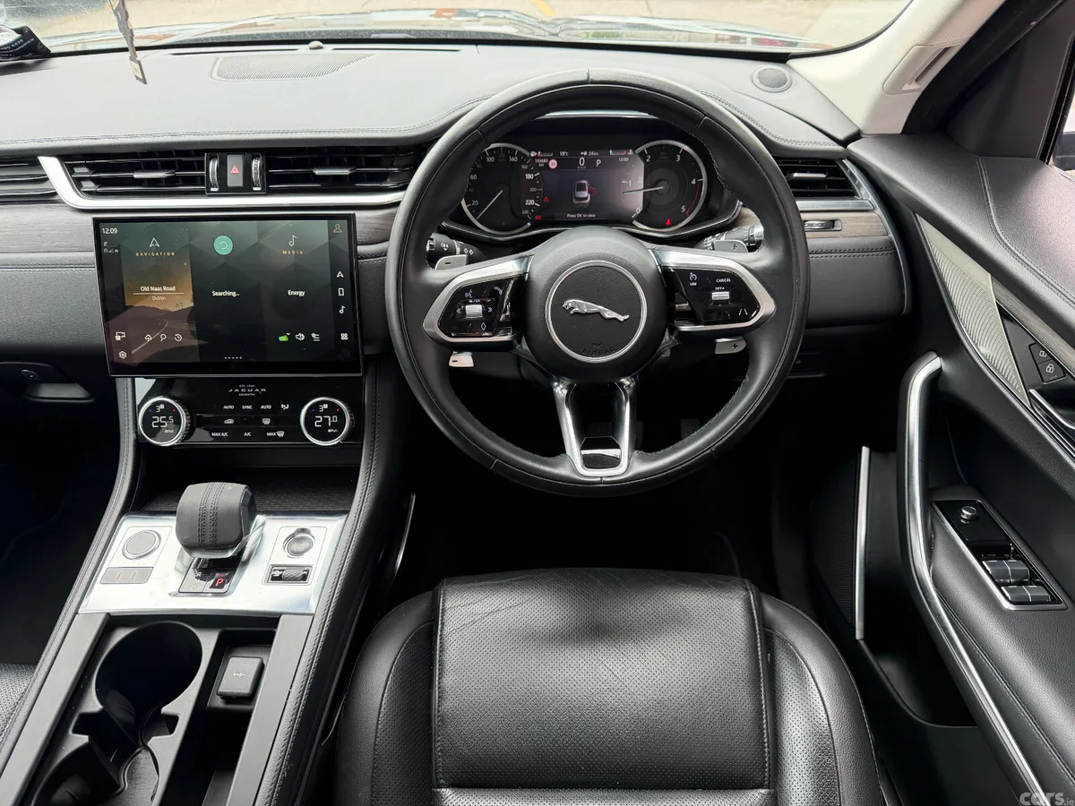 Jaguar F-Pace SUV, Diesel, 2021, Black