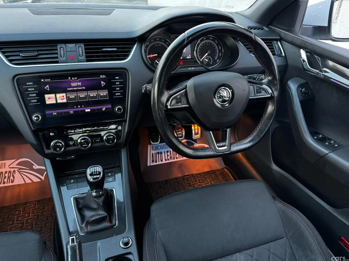 Skoda Octavia Estate, Diesel, 2017, White
