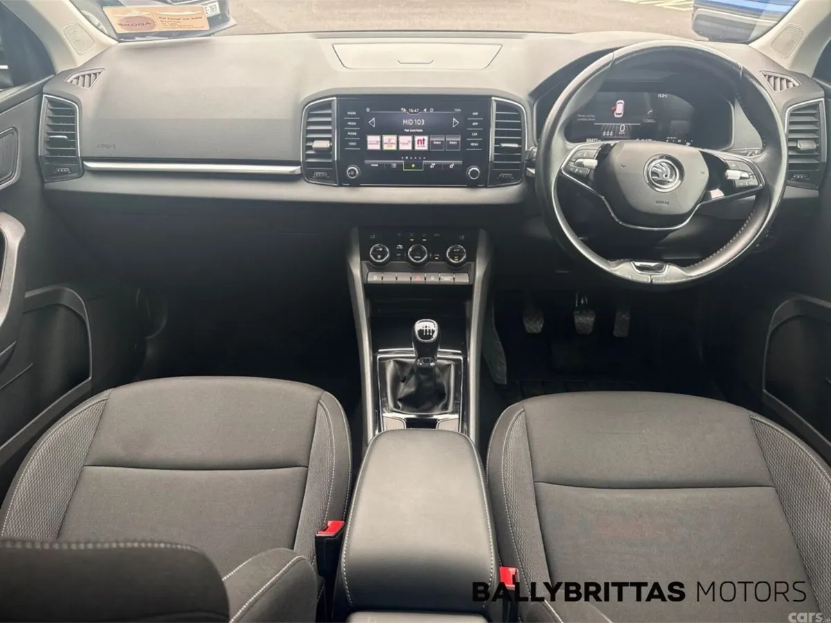 Skoda Karoq Estate, Diesel, 2023, Grey