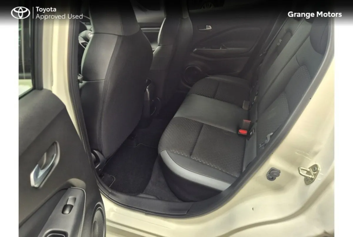Nissan Juke MPV, Petrol Hybrid, 2024, White