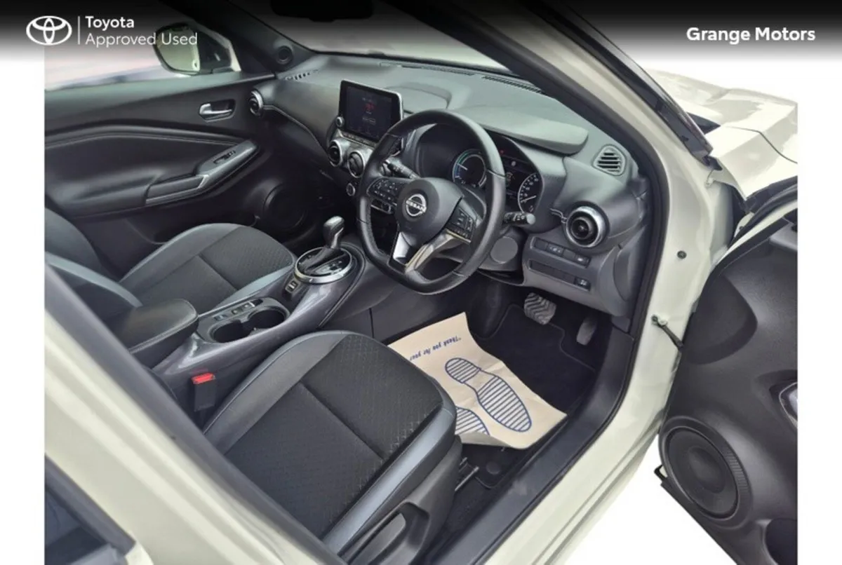Nissan Juke MPV, Petrol Hybrid, 2024, White