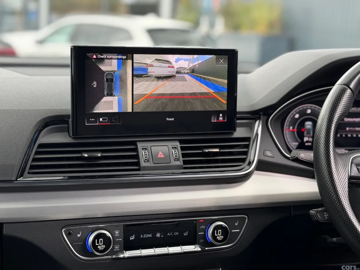 Audi Q5 SUV, Diesel, 2022, Blue