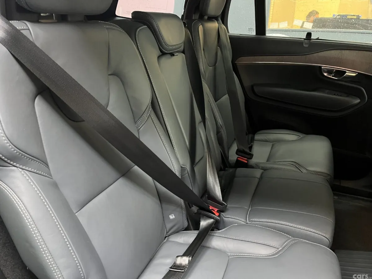 Volvo XC90 SUV, Petrol Plug-in Hybrid, 2023, Blue