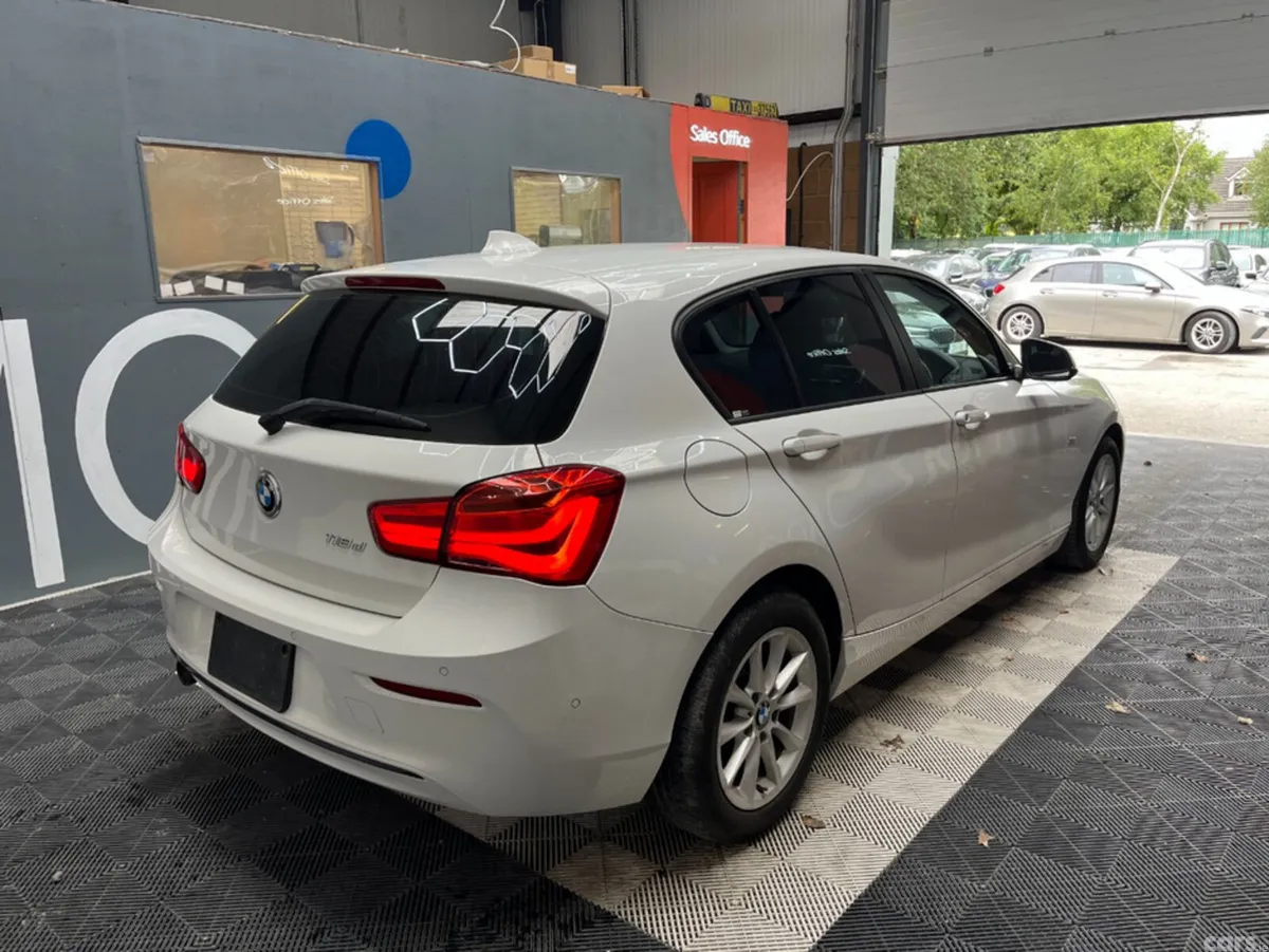 BMW 1-Series Hatchback, Diesel, 2016, White