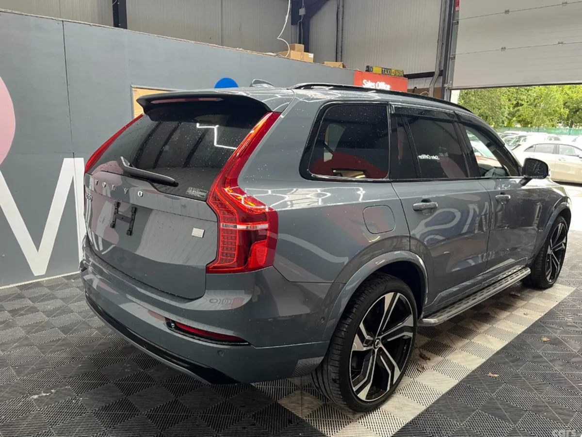 Volvo XC90 SUV, Petrol Plug-in Hybrid, 2023, Blue