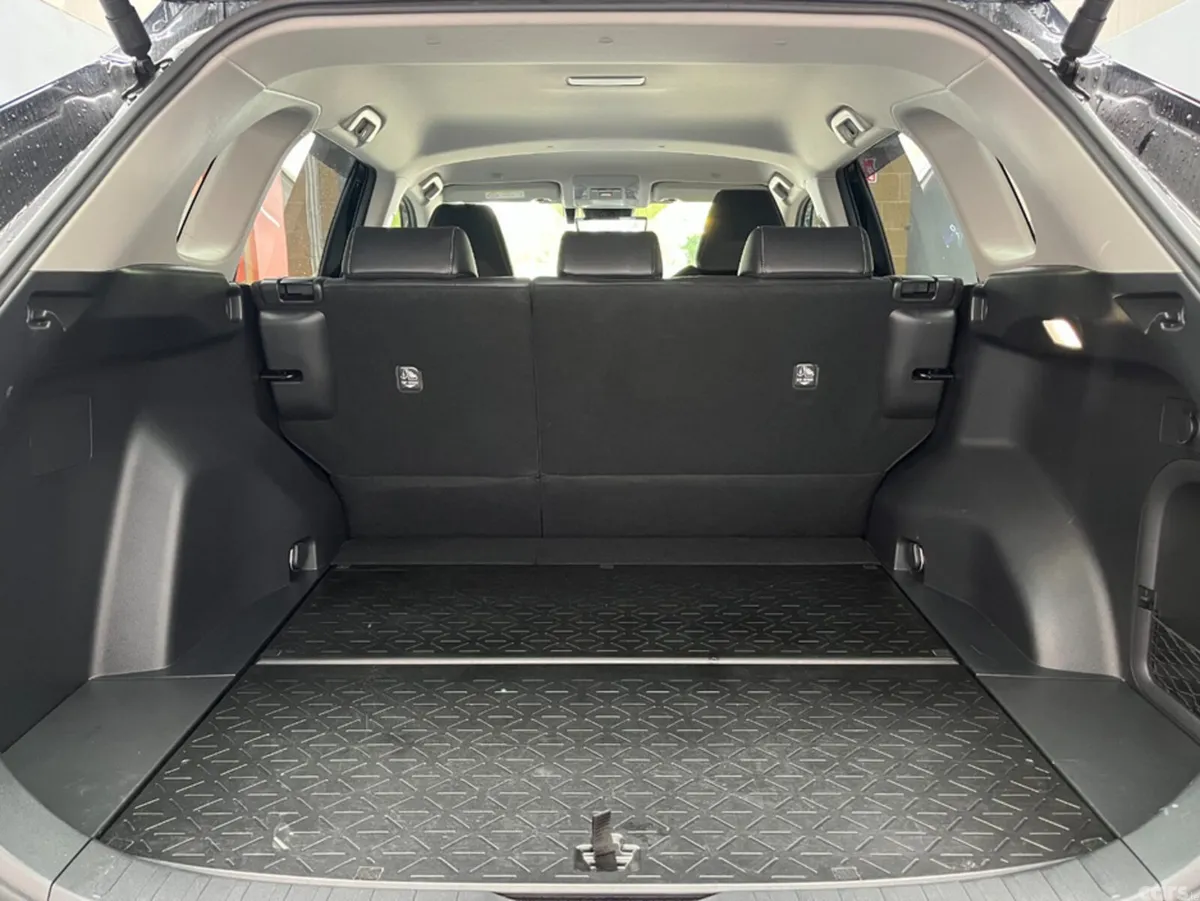 Toyota RAV4 SUV, Petrol Hybrid, 2024, Black