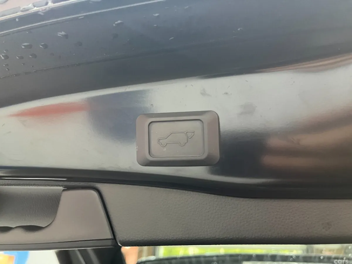 Toyota RAV4 SUV, Petrol Hybrid, 2024, Black