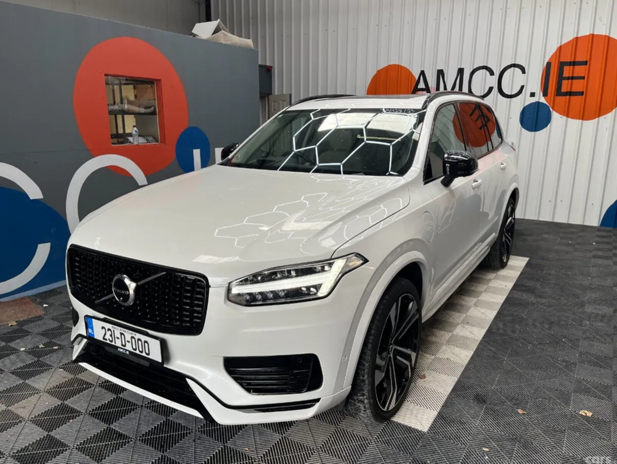 Volvo XC90 SUV, Petrol Plug-in Hybrid, 2023, White