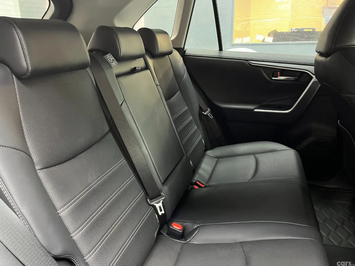 Toyota RAV4 SUV, Petrol Hybrid, 2024, Black