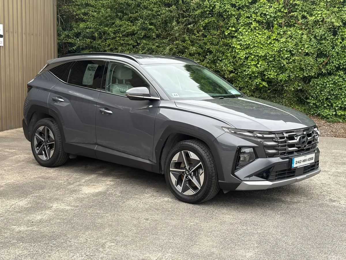 Hyundai Tucson SUV, Diesel, 2024, Grey