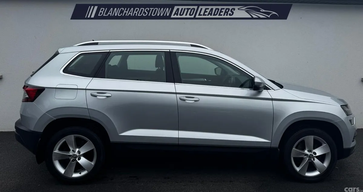 Skoda Karoq SUV, Diesel, 2019, Grey