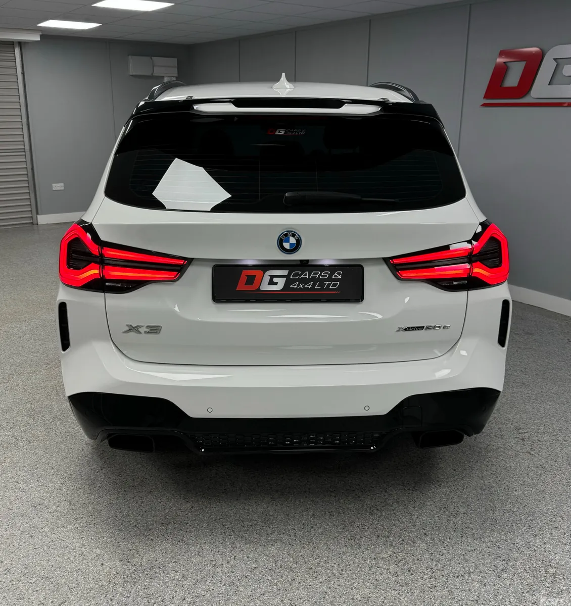 BMW X3 SUV, Petrol Plug-in Hybrid, 2022, White