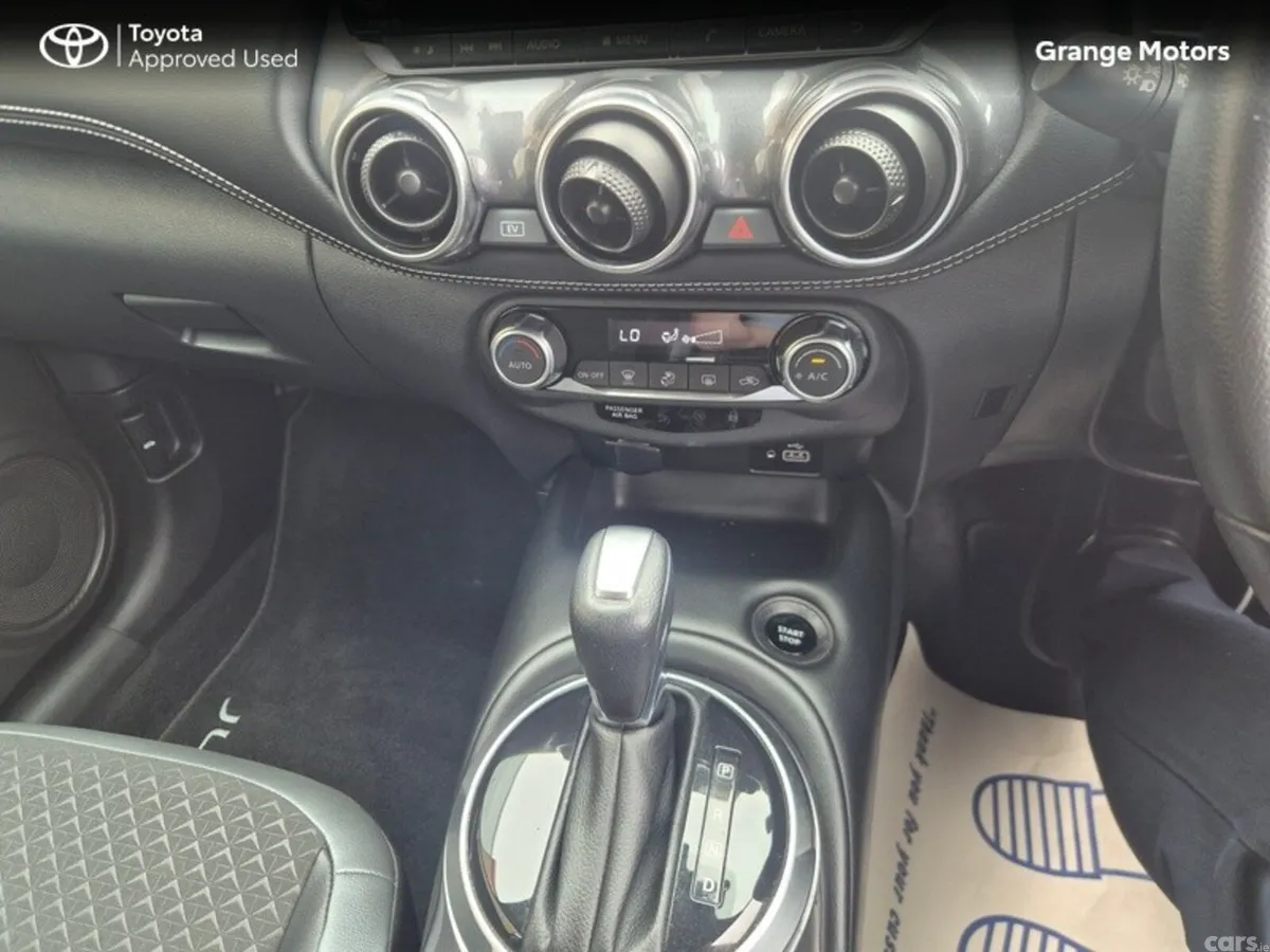 Nissan Juke MPV, Petrol Hybrid, 2024, White
