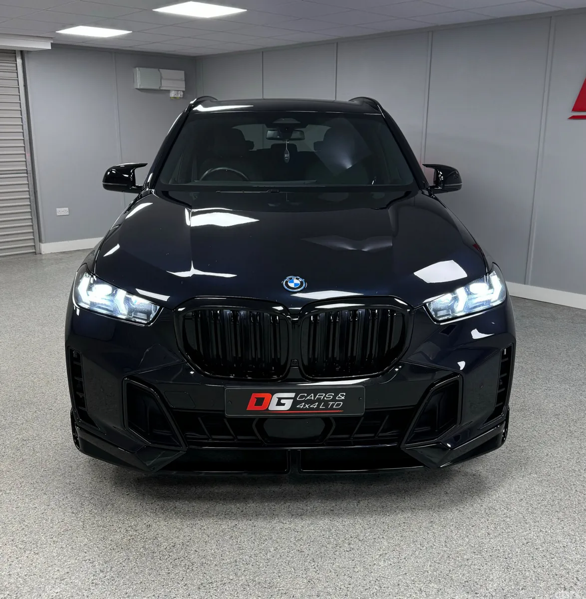 BMW X5 SUV, Petrol Plug-in Hybrid, 2023, Black