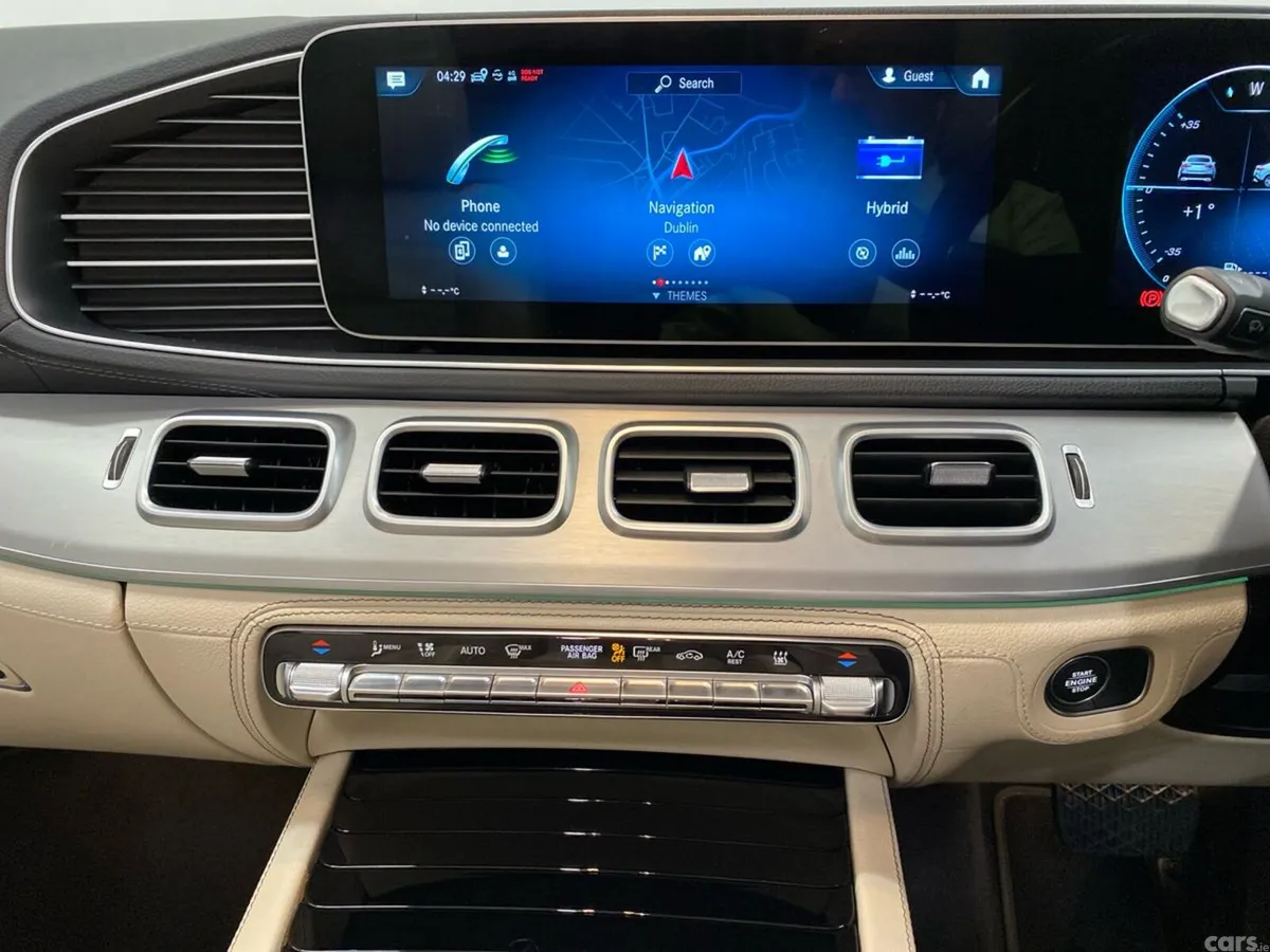 Mercedes-Benz GLE Coupe, Diesel Plug-in Hybrid, 2022, Green