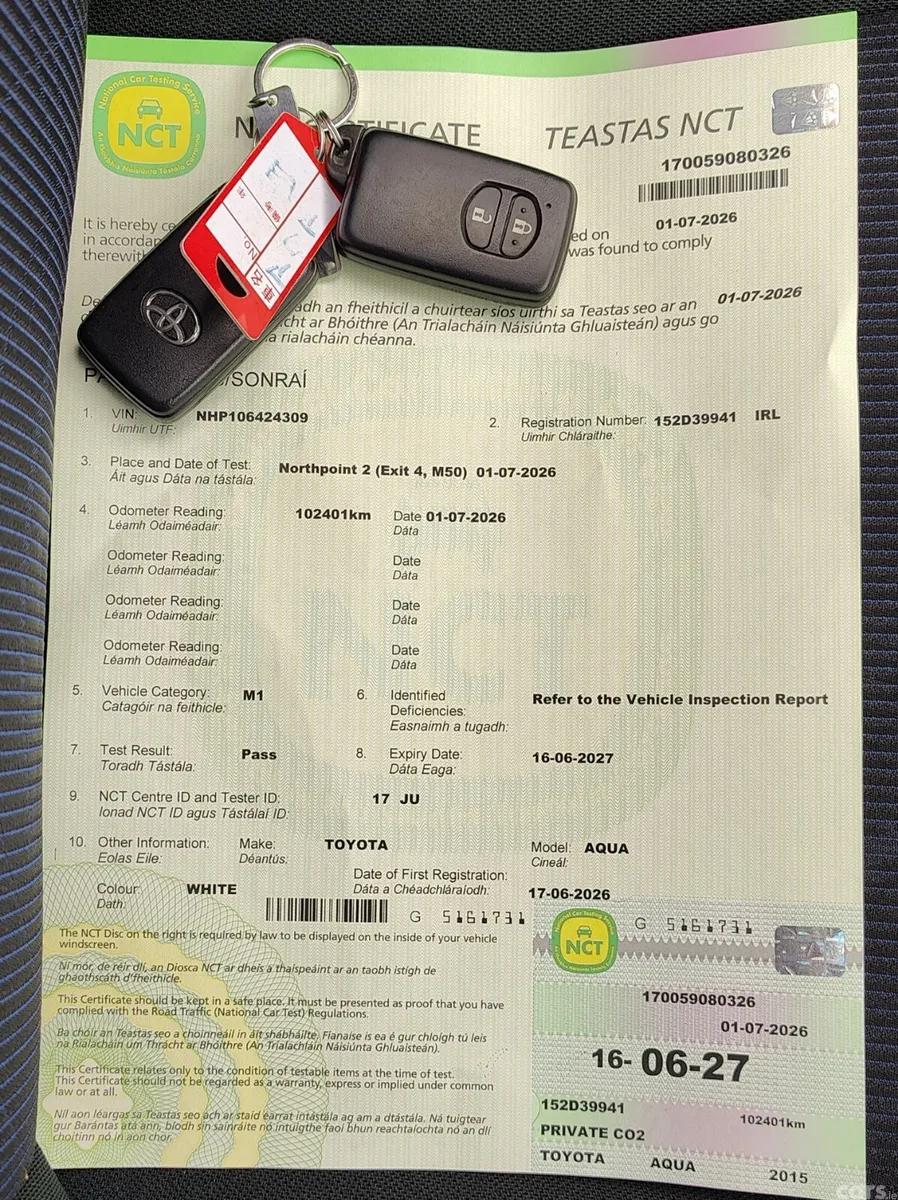 Toyota Aqua Hatchback, Petrol Hybrid, 2015, White