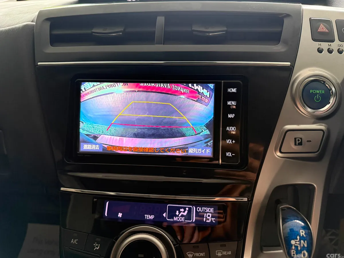 Toyota Prius MPV, Petrol Hybrid, 2020, Black