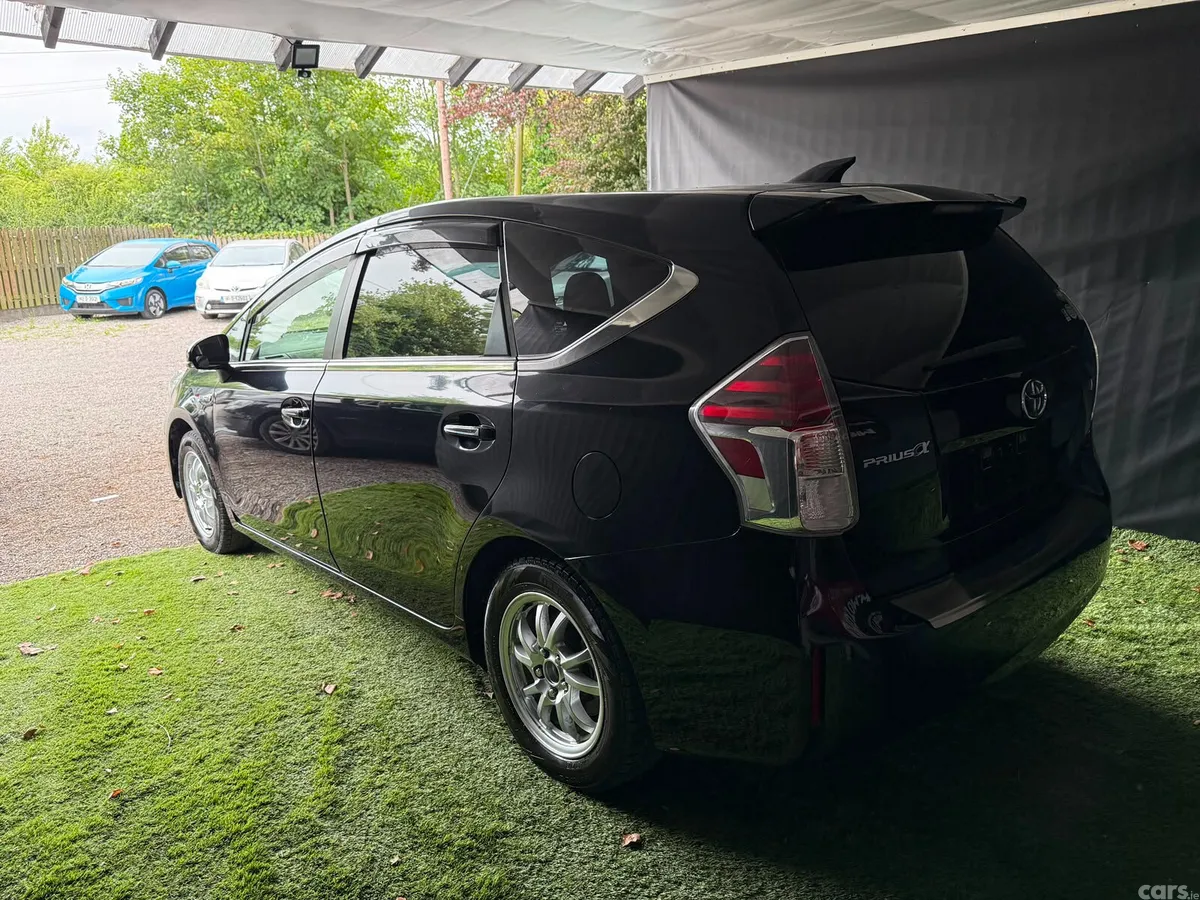 Toyota Prius MPV, Petrol Hybrid, 2020, Black
