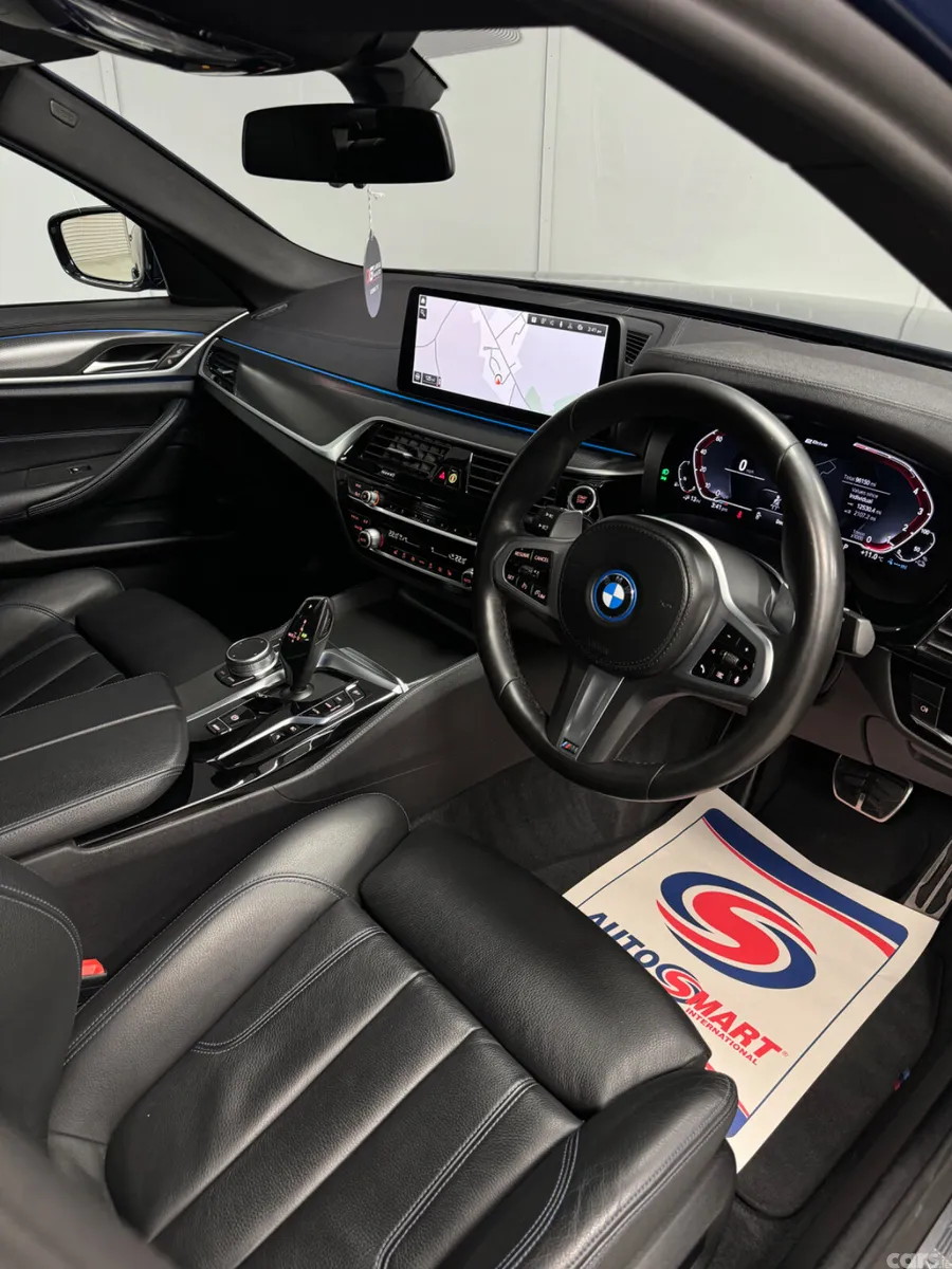 BMW 5-Series Saloon, Petrol Plug-in Hybrid, 2022, Blue