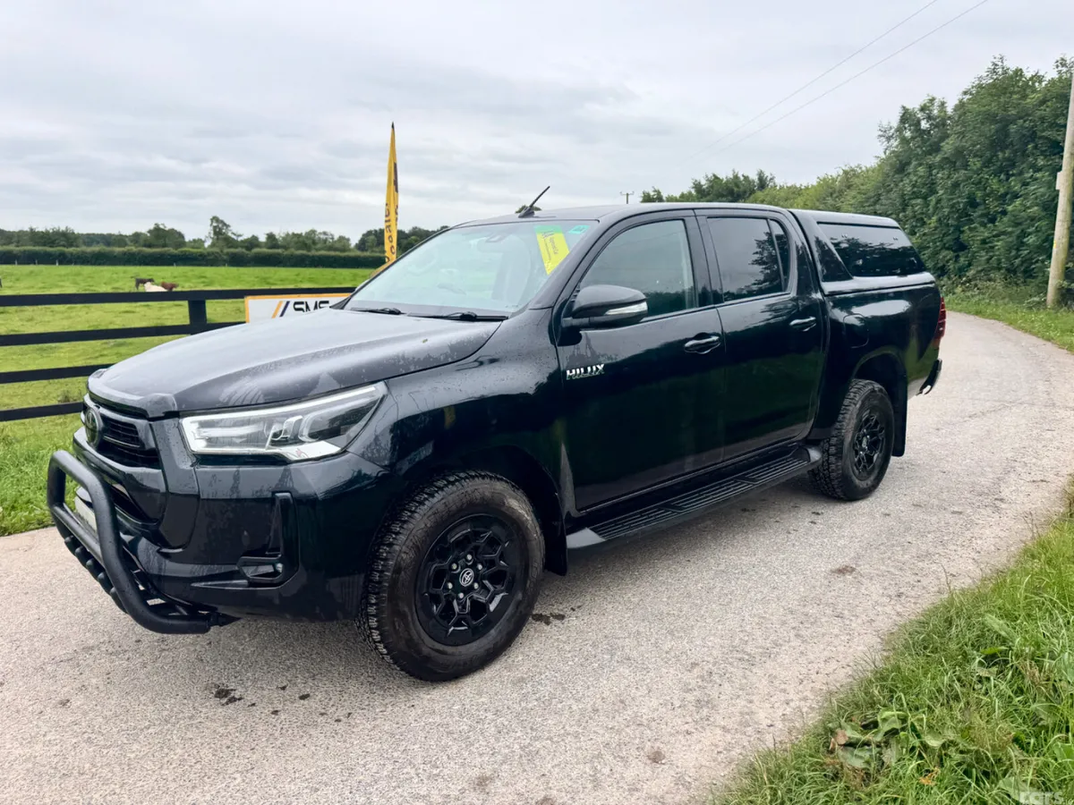 Toyota Hilux Pick Up, Diesel, 2021, Black