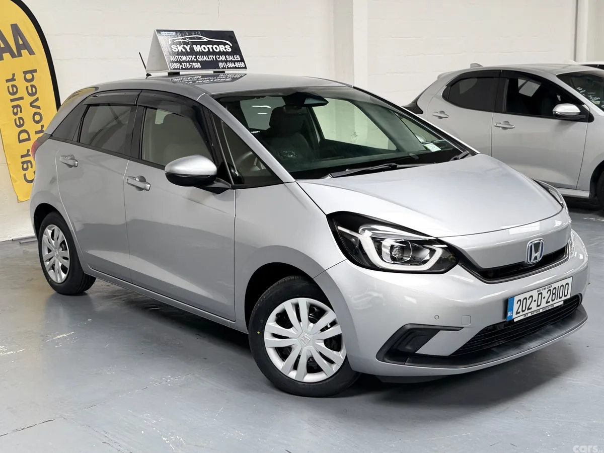 Honda Jazz Hatchback, Petrol Hybrid, 2020, Silver