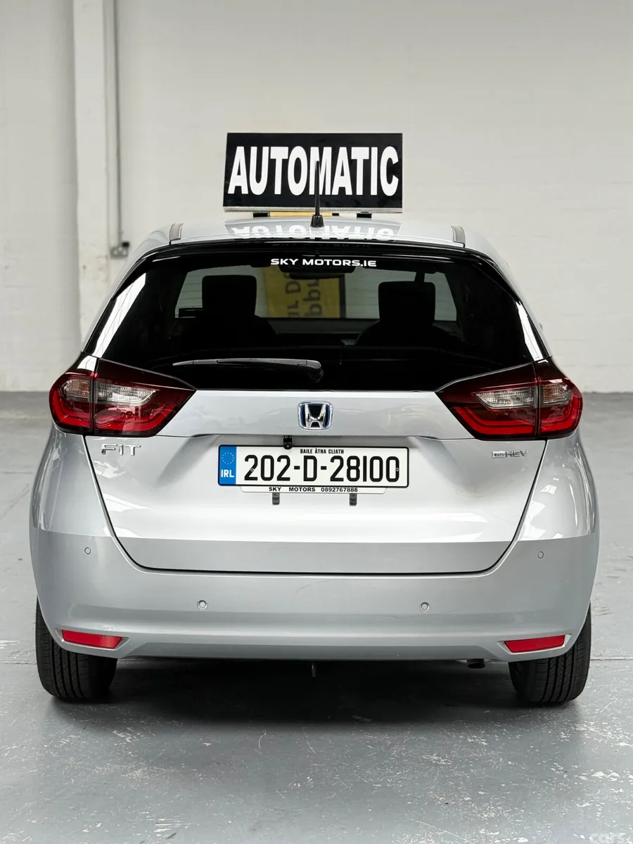 Honda Jazz Hatchback, Petrol Hybrid, 2020, Silver